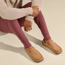 OluKai Kīpuka Hulu - Natural -OluKai Shop 10450 8787 102 M KIPUKAHULU NaturalNatural