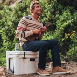 OluKai Papakū 'Ili - Tan -OluKai Shop 10520 3434 102