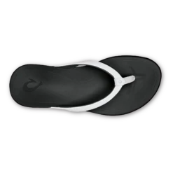 OluKai Ho‘ōpio - White / Onyx 8 OluKai Ho‘ōpio - White / Onyx -OluKai Shop 20294 4ROX 004 W Ho opio WhtOnx