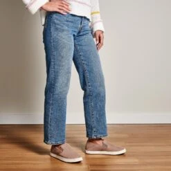 OluKai Pehuea Heu - Taupe Grey -OluKai Shop 20391 TGTG 102 W PEHUEAHEU TaupeGreyTaupeGrey