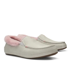 OluKai Ku‘una - Mist Grey -OluKai Shop 20428 DWDW 003 W Kuuna MistGreyMistGrey 1