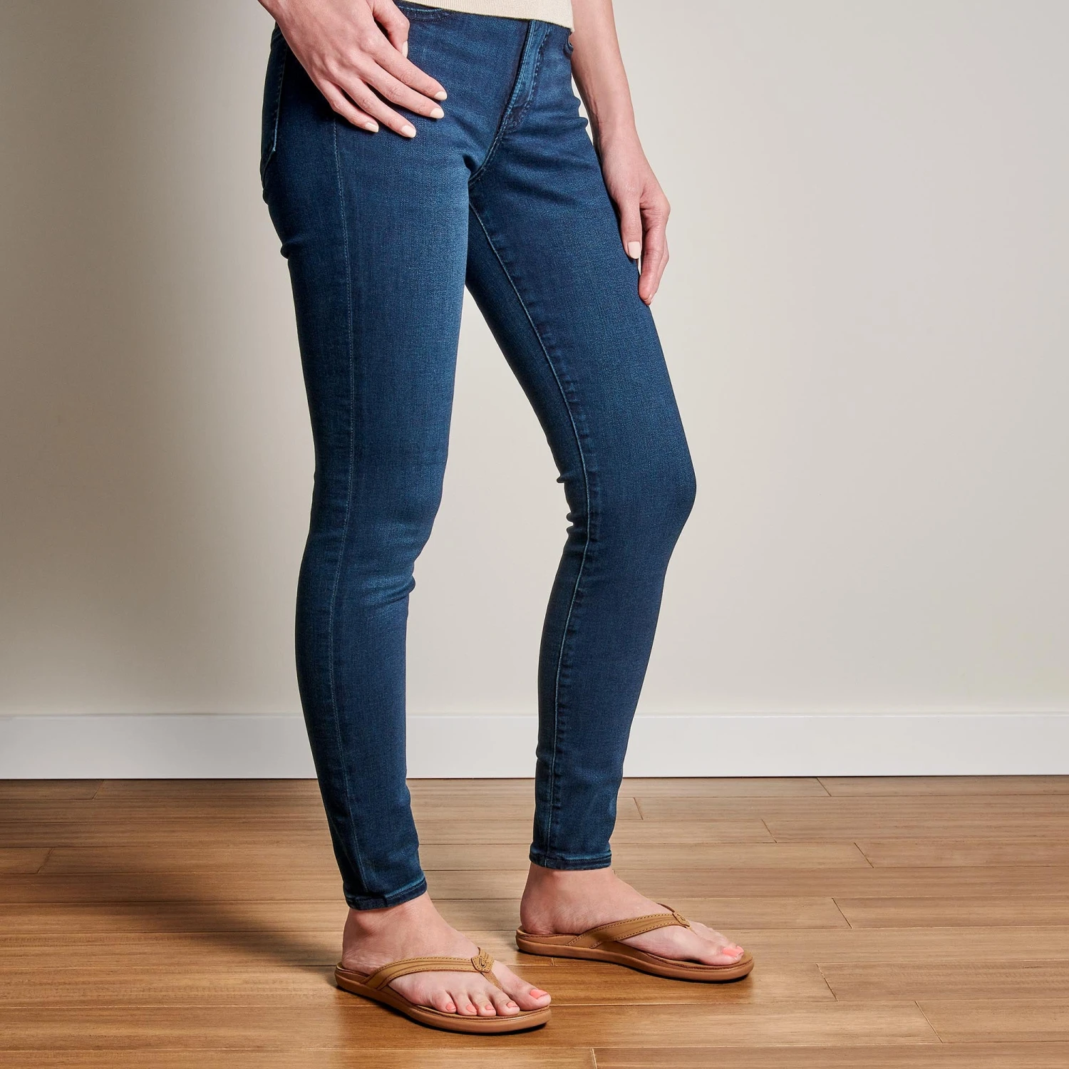 OluKai ‘Aukai - Tan 6 OluKai ‘Aukai - Tan - Image 4