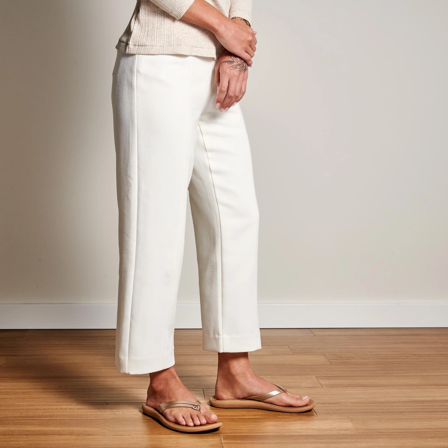 OluKai Kāpehe Luana - Bubbly / Sahara 7 OluKai Kāpehe Luana - Bubbly / Sahara - Image 5