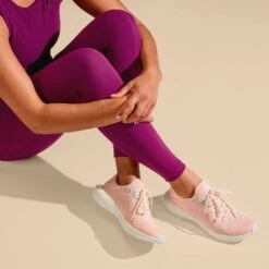 OluKai Kāholo - Pearl Blush -OluKai Shop 20491 PHPH 102 W KAHOLO PearlBlushPearlBlush 07cd6c50 89b1 47d5 940b f60e942ca1df