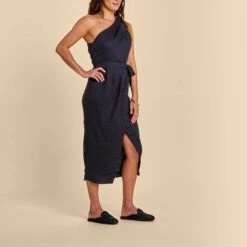 OluKai Mi‘i - Black 17 OluKai Mi‘i - Black -OluKai Shop 20495 4040 102 W MI I BlackBlack