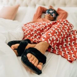 OluKai Kīpe'a Heu - Black -OluKai Shop Kipe aHeu Black galleryimage 04