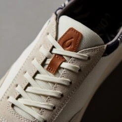 OluKai Pūnini - Off White / Aloha -OluKai Shop Punini Pili OffWht 2